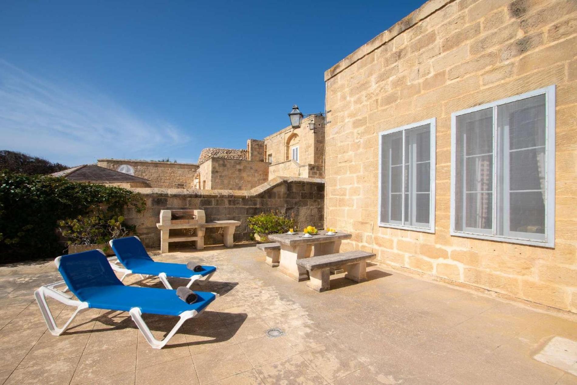 Ghar Ilma IV Holiday Home Santa Luċija エクステリア 写真